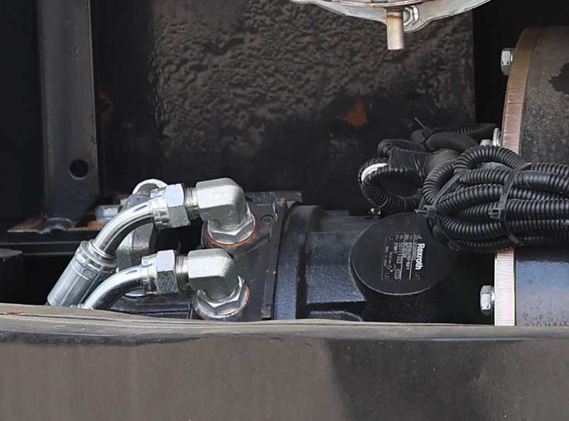 Doosan main pump