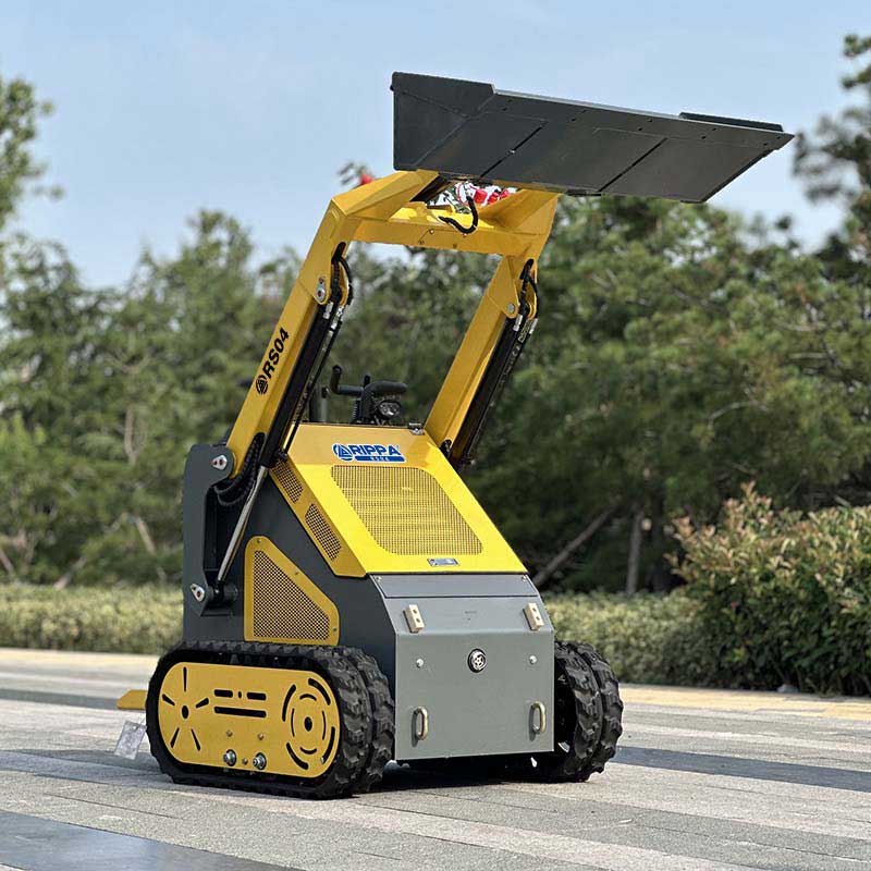 Efficient and versatile, stable and durable - RIPPA RS04 skid loader